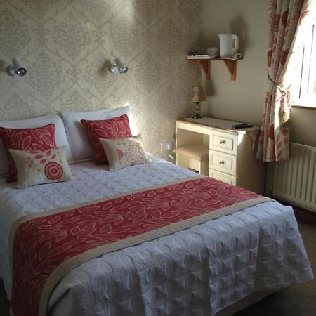 Riverwalk House B&B Oughterard Eksteriør billede