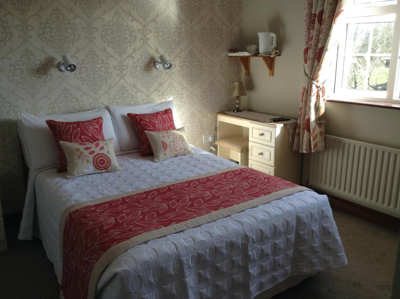Riverwalk House B&B Oughterard Eksteriør billede